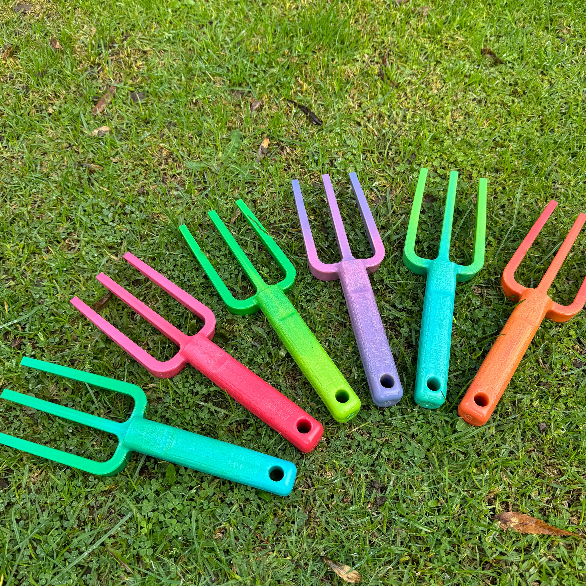 Multicoloured hand forks made from recycled plastic